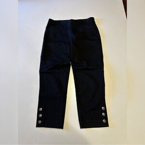 Croft & Barrow Pull On Ankle Pant with Buttons